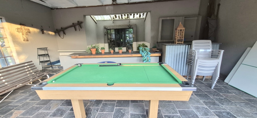 9 Bedroom Property for Sale in Rietfontein AH North West